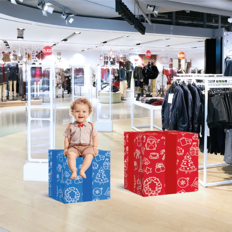 Świąteczny prezent ozdoba reklamowa  40 x 40 cm