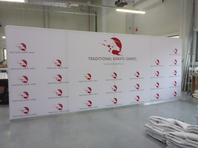 Ścianka Reklamowa Tekstylna Prosta 300 x 240 cm - ścianka wystawiennicza targowa prasowa