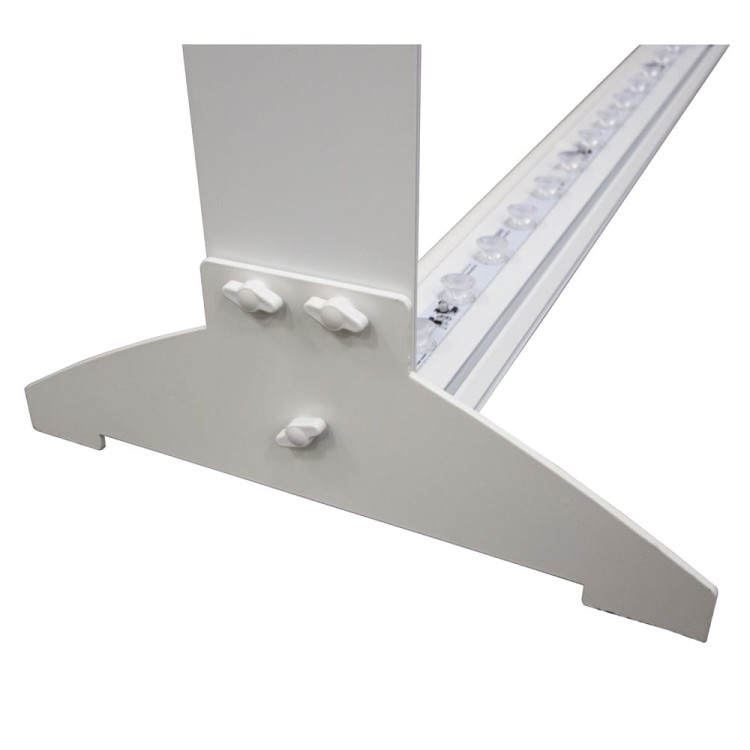 Stopy stabilizujące w ladzie podświetlanej ekspresowej LED