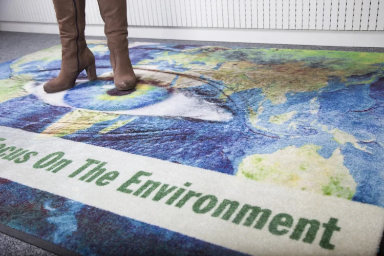 Mata podłogowa Interior Guard Brush - dywanik wycieraczka wykładzina z logo do zastosowań wewnętrznych