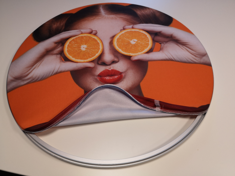 Vector Round Wall Frame