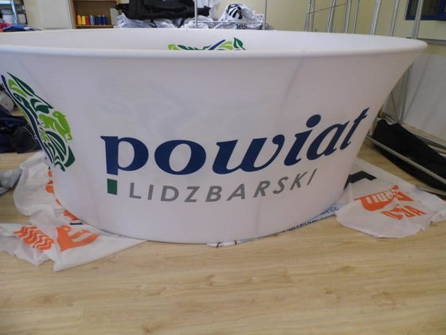 Eye-shaped Hanging Banner