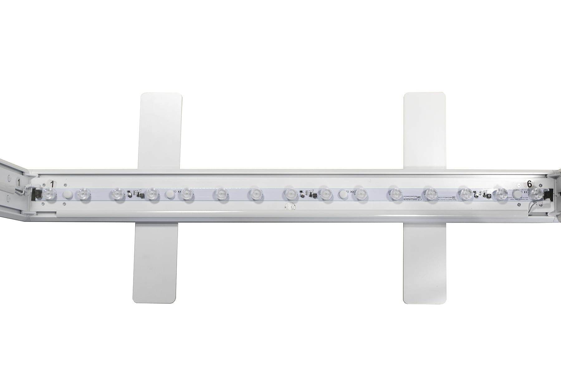 Stabilizing feet and LEDs of the illuminated stand